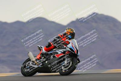 media/Jan-14-2023-SoCal Trackdays (Sat) [[497694156f]]/Turn 9 Set 2 (1130am)/